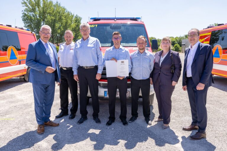 Offizielle Übergabe des Katastrophenschutzfahrzeugs CBRN-Erkundungswagen